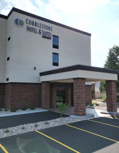 Cobblestone Hotel & Suites