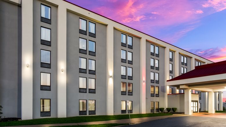 <b>Red Roof Inn Nashville - Music City Exterior</b>. Images powered by <a href="https://www.leonardoworldwide.com/" title="Leonardo Worldwide" target="_blank">Leonardo</a>.