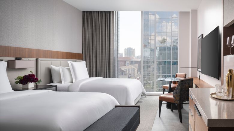 <b>Four Seasons Hotel Nashville Room</b>. Images powered by <a href="https://www.leonardoworldwide.com/" title="Leonardo Worldwide" target="_blank">Leonardo</a>.