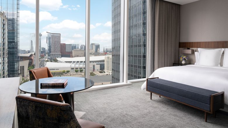 <b>Four Seasons Hotel Nashville Room</b>. Images powered by <a href="https://www.leonardoworldwide.com/" title="Leonardo Worldwide" target="_blank">Leonardo</a>.