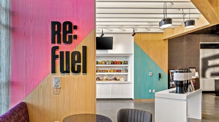 Aloft Anchorage Restaurant