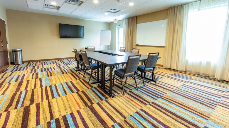<b>Fairfield Inn & Suites Atlanta Woodstock Meeting</b>. Images powered by <a href="https://www.leonardoworldwide.com/" title="Leonardo Worldwide" target="_blank">Leonardo</a>.