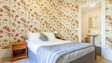 Woodland Manor Hotel Room