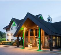 Holiday Inn Hemel Hempstead Exterior