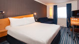 Holiday Inn Express Northampton Room