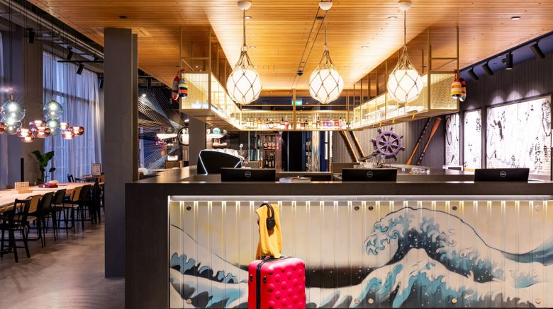 <b>Moxy Plymouth Lobby</b>. Images powered by <a href="https://www.leonardoworldwide.com/" title="Leonardo Worldwide" target="_blank">Leonardo</a>.