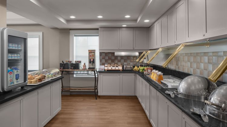 Residence Inn by Marriott Restaurant