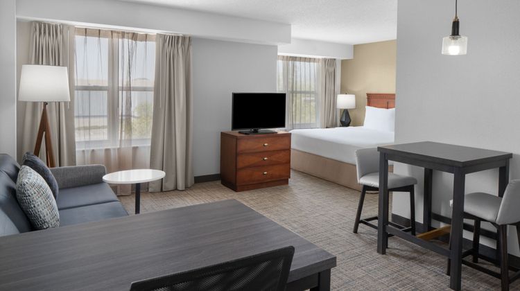 Residence Inn by Marriott Suite