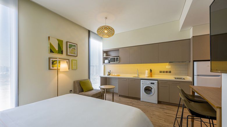 <b>Element Me'aisam, Dubai Suite</b>. Images powered by <a href="https://www.leonardoworldwide.com/" title="Leonardo Worldwide" target="_blank">Leonardo</a>.