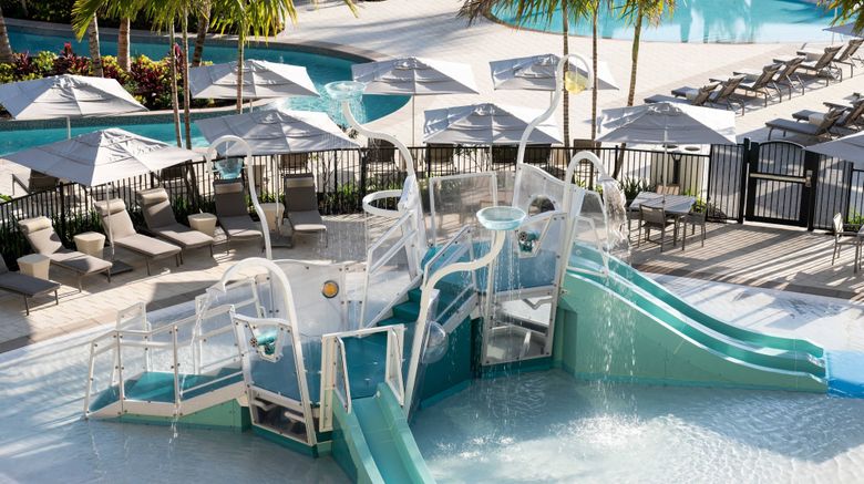 <b>The Ritz-Carlton Naples, Tiburon Recreation</b>. Images powered by <a href="https://www.leonardoworldwide.com/" title="Leonardo Worldwide" target="_blank">Leonardo</a>.