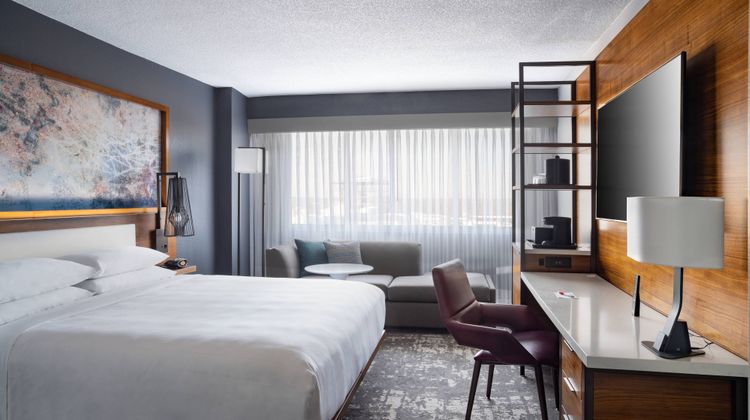 Marriott Greensboro Downtown Room
