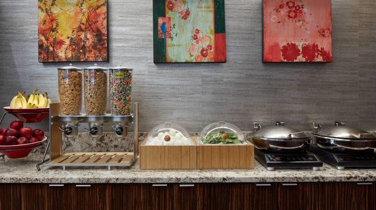 Fairfield Inn & Suites Downtown Restaurant