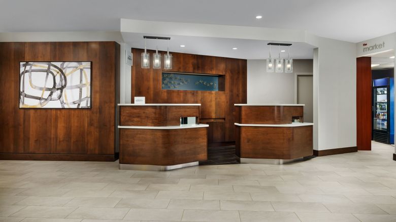 <b>Courtyard Manchester Lobby</b>. Images powered by <a href="https://www.leonardoworldwide.com/" title="Leonardo Worldwide" target="_blank">Leonardo</a>.