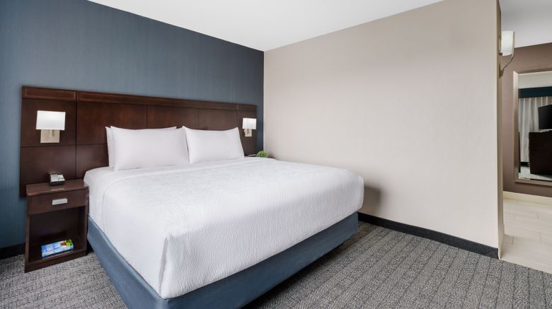 <b>Courtyard Manchester Suite</b>. Images powered by <a href="https://www.leonardoworldwide.com/" title="Leonardo Worldwide" target="_blank">Leonardo</a>.