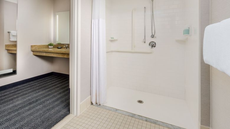 <b>Courtyard Keene Downtown Room</b>. Images powered by <a href="https://www.leonardoworldwide.com/" title="Leonardo Worldwide" target="_blank">Leonardo</a>.