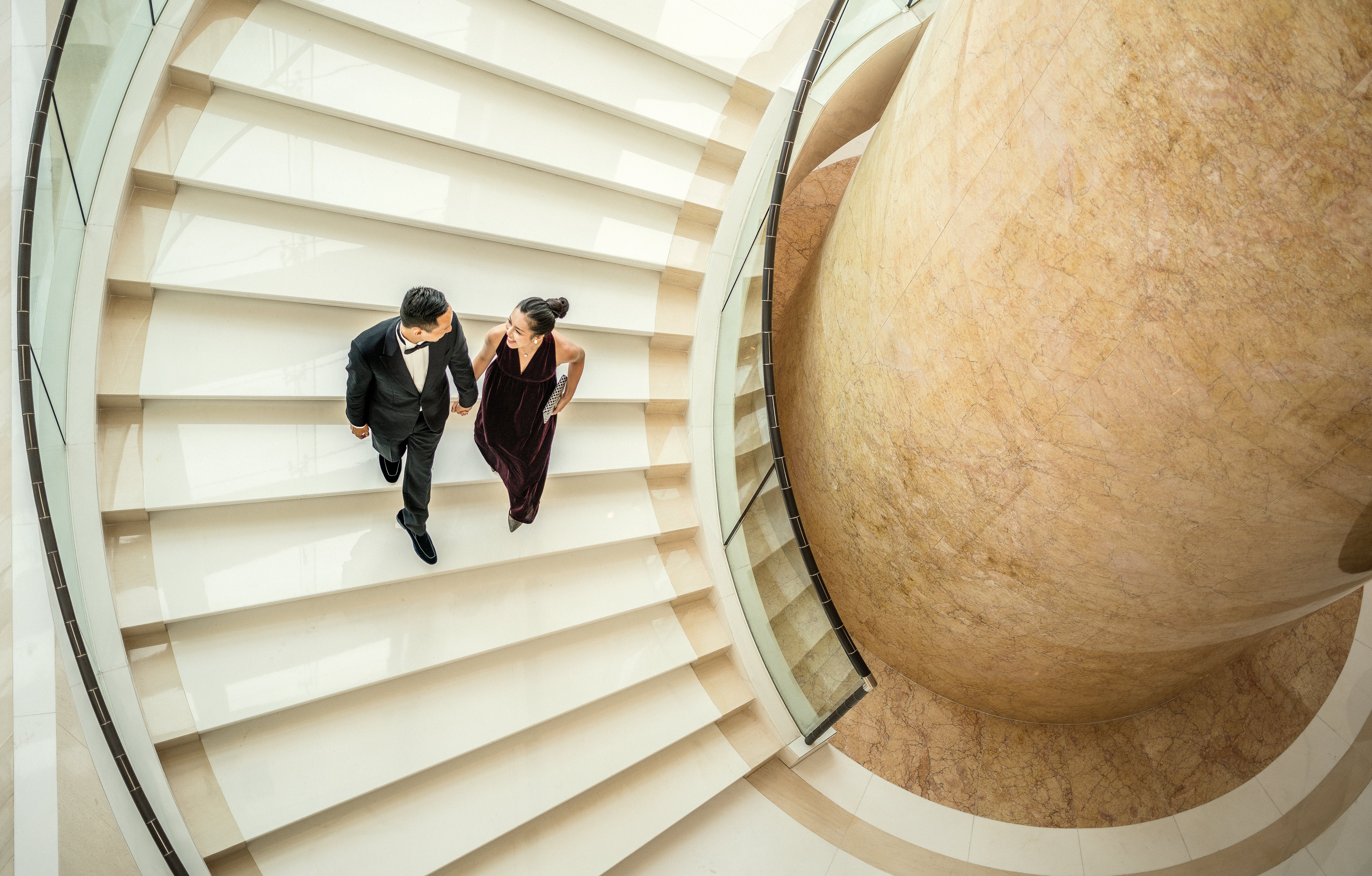 <b>Four Seasons Hong Kong Lobby</b>. Images powered by <a href="https://www.leonardoworldwide.com/" title="Leonardo Worldwide" target="_blank">Leonardo</a>.