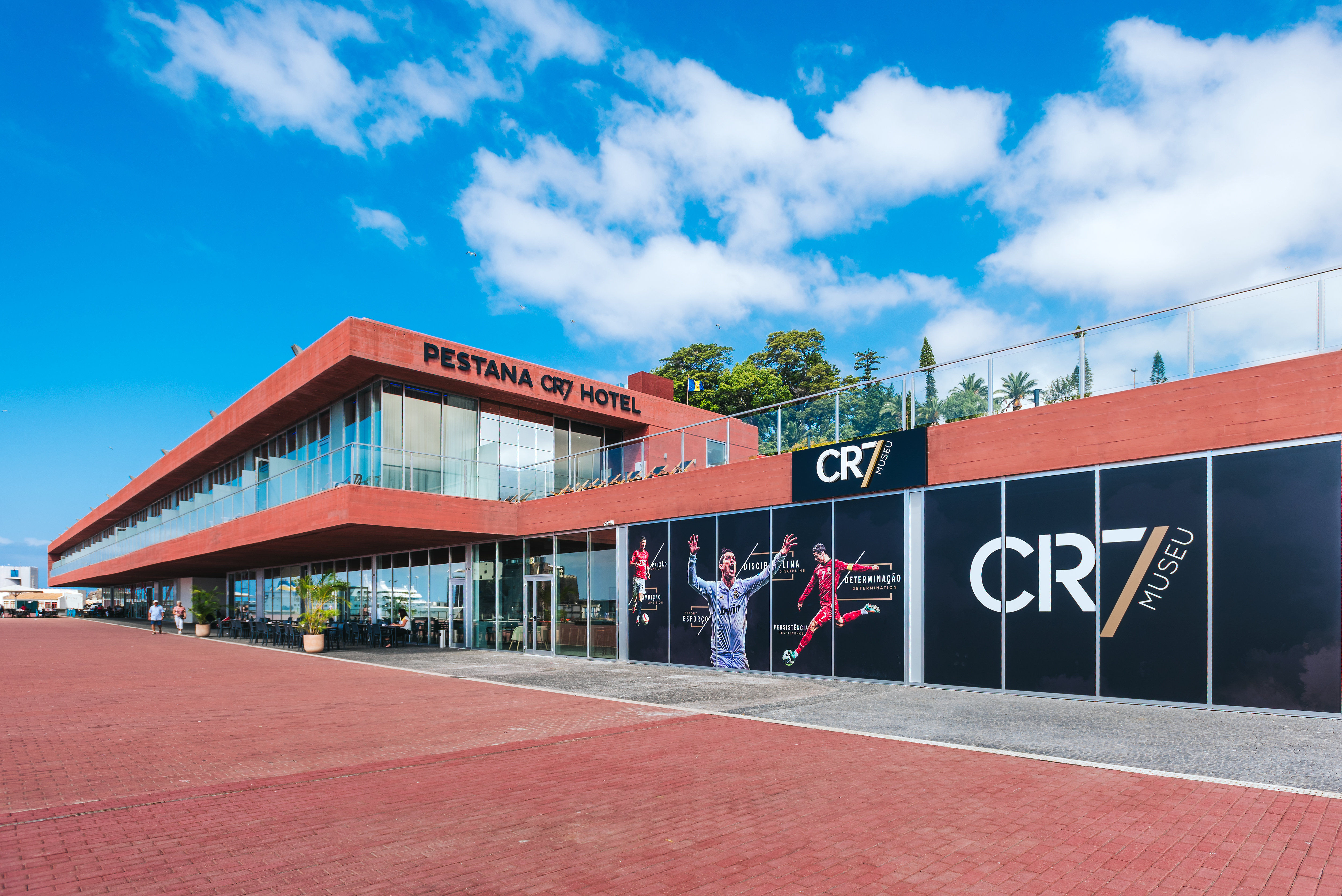 Pestana cr7 sales