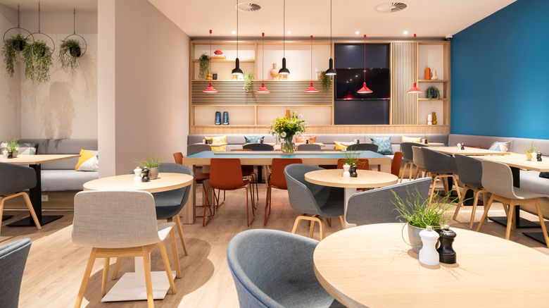 <b>Holiday Inn Express Antwerp City Centre Restaurant</b>. Images powered by <a href="https://www.leonardoworldwide.com/" title="Leonardo Worldwide" target="_blank">Leonardo</a>.