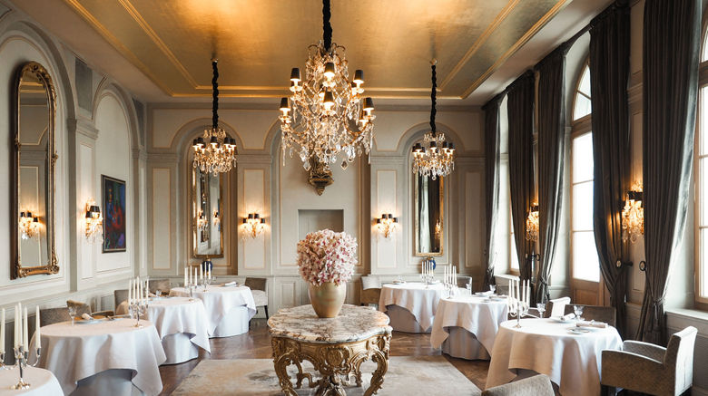 <b>Les Trois Rois Restaurant</b>. Images powered by <a href="https://www.leonardoworldwide.com/" title="Leonardo Worldwide" target="_blank">Leonardo</a>.