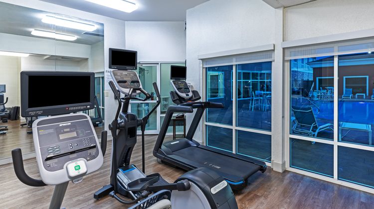 Holiday Inn Express Houston Space Center Health Club