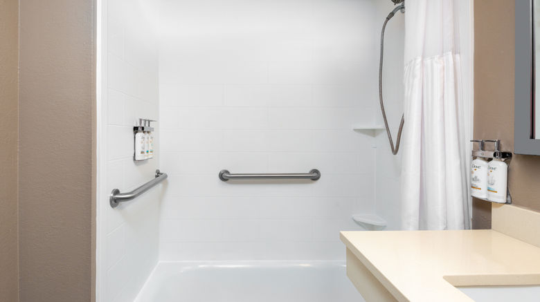<b>Holiday Inn Miami Doral Area Room</b>. Images powered by <a href="https://www.leonardoworldwide.com/" title="Leonardo Worldwide" target="_blank">Leonardo</a>.