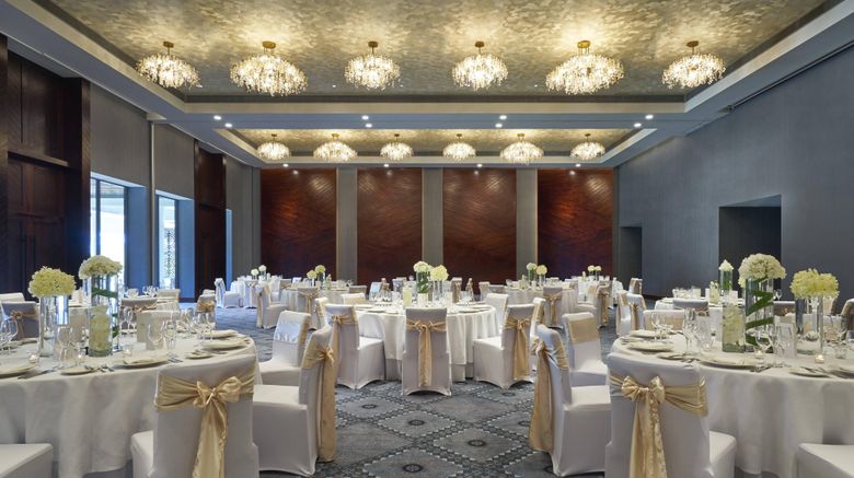 <b>Fiji Marriott Resort Momi Bay Ballroom</b>. Images powered by <a href="https://www.leonardoworldwide.com/" title="Leonardo Worldwide" target="_blank">Leonardo</a>.