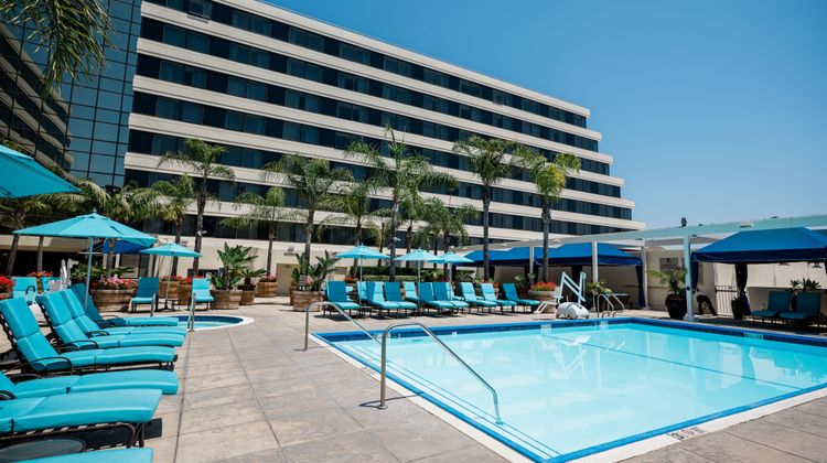 Renaissance Newport Beach Hotel Pool