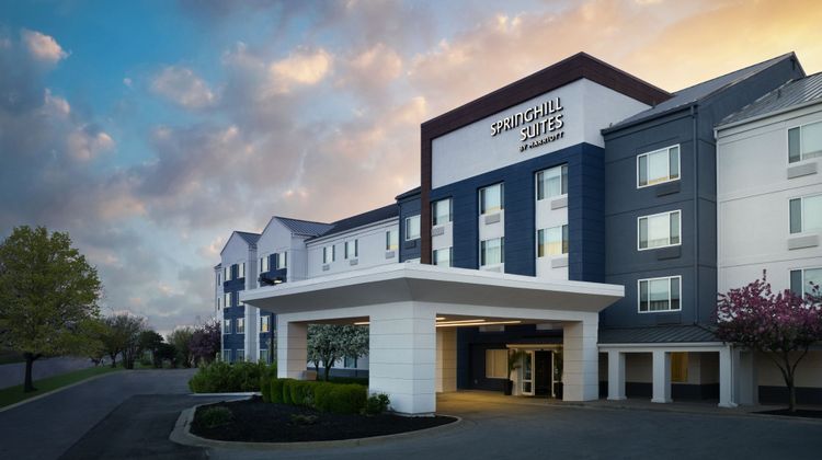 SpringHill Suites by Marriot Exterior
