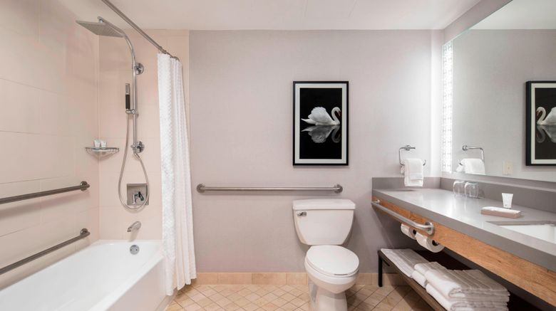 <b>The Westin Copley Place Boston Room</b>. Images powered by <a href="https://www.leonardoworldwide.com/" title="Leonardo Worldwide" target="_blank">Leonardo</a>.
