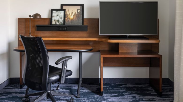 <b>Fairfield Inn & Suites Akron Fairlawn Suite</b>. Images powered by <a href="https://www.leonardoworldwide.com/" title="Leonardo Worldwide" target="_blank">Leonardo</a>.