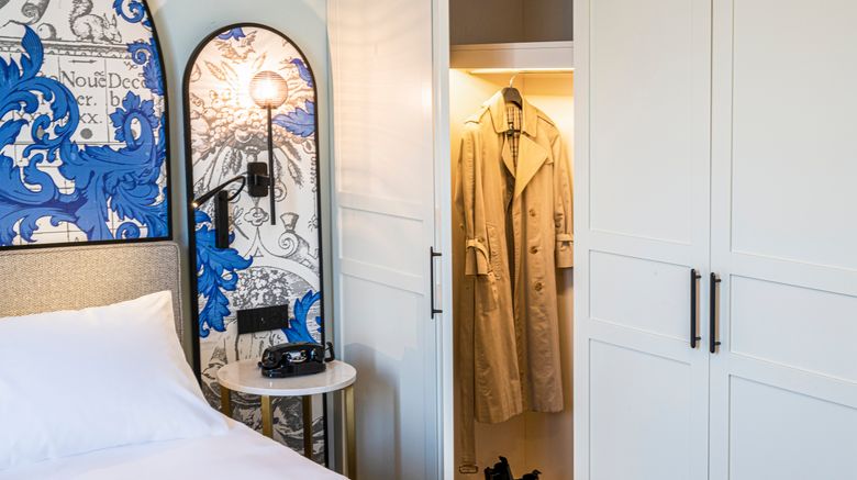 <b>Hotel Indigo Florence Room</b>. Images powered by <a href="https://www.leonardoworldwide.com/" title="Leonardo Worldwide" target="_blank">Leonardo</a>.