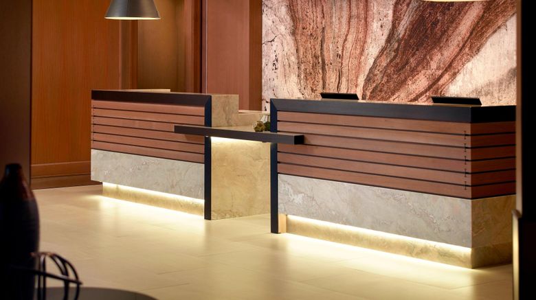 <b>Marriott Boston Quincy Lobby</b>. Images powered by <a href="https://www.leonardoworldwide.com/" title="Leonardo Worldwide" target="_blank">Leonardo</a>.