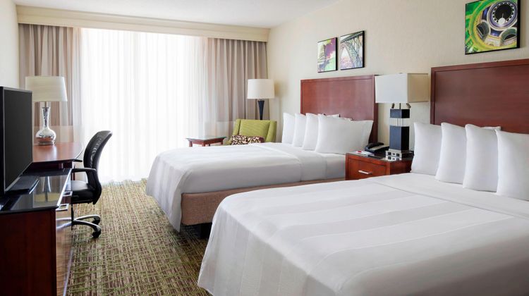 Charleston Marriott Town Center Room