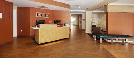 TownePlace Suites Grove City Mercer Lobby