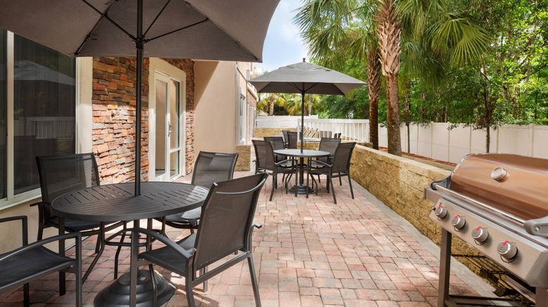 <b>Fairfield Inn & Suites Jacksonville West Exterior</b>. Images powered by <a href="https://www.leonardoworldwide.com/" title="Leonardo Worldwide" target="_blank">Leonardo</a>.