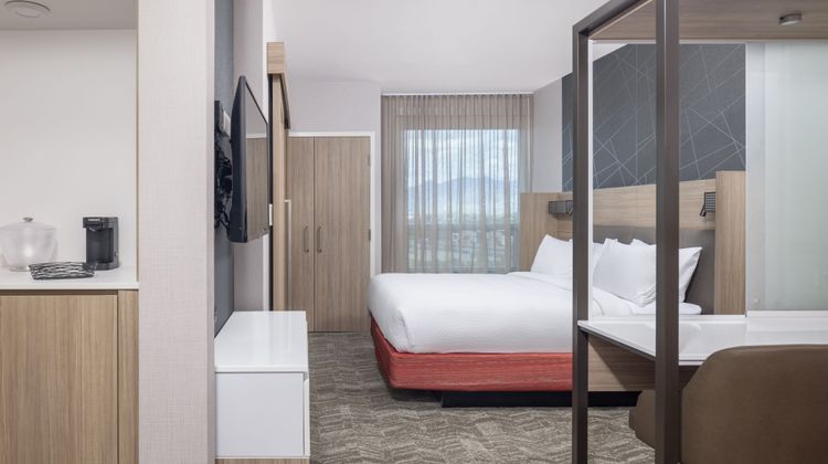 SpringHill Suites Tucson at the Bridges Suite