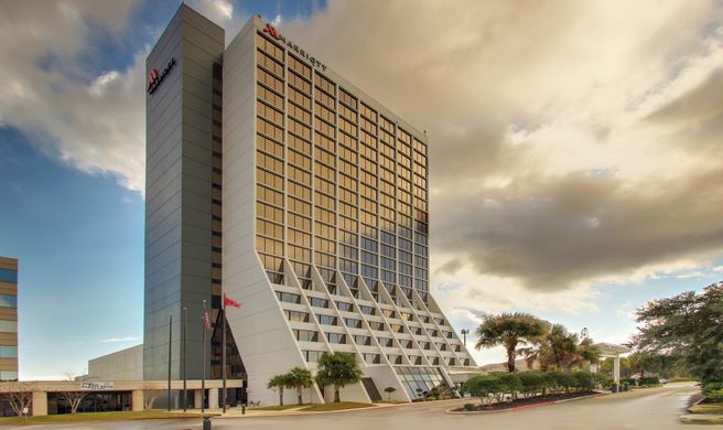 Marriott Mobile Exterior