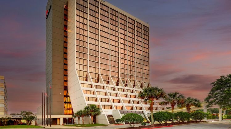 Marriott Mobile Exterior