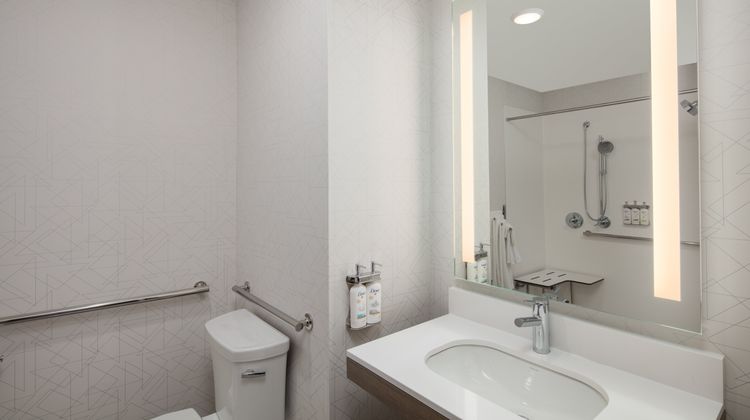 Holiday Inn Express Room