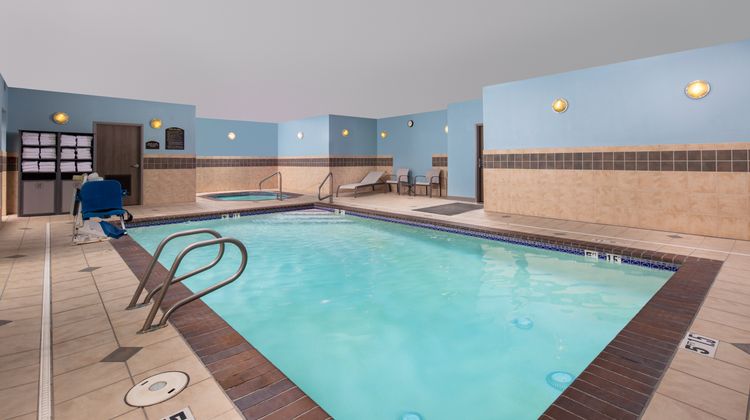 Holiday Inn Express Pool