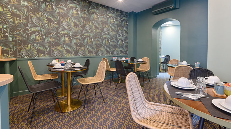<b>Hotel De Paris Restaurant</b>. Images powered by <a href="https://www.leonardoworldwide.com/" title="Leonardo Worldwide" target="_blank">Leonardo</a>.