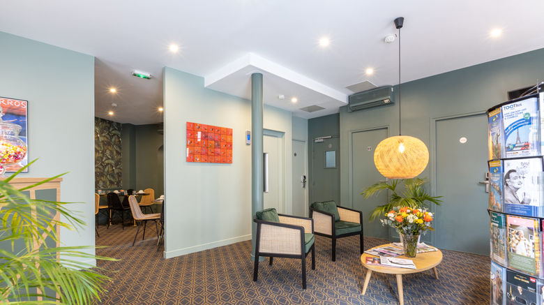 <b>Hotel De Paris Lobby</b>. Images powered by <a href="https://www.leonardoworldwide.com/" title="Leonardo Worldwide" target="_blank">Leonardo</a>.