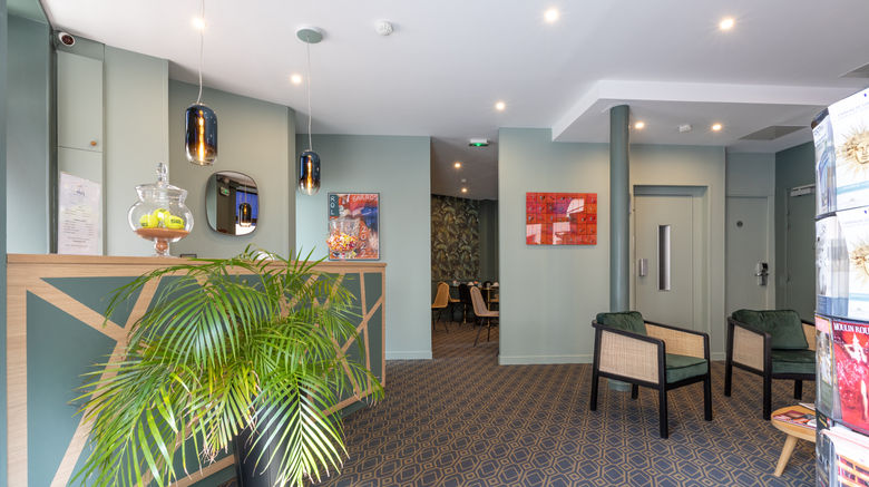 <b>Hotel De Paris Lobby</b>. Images powered by <a href="https://www.leonardoworldwide.com/" title="Leonardo Worldwide" target="_blank">Leonardo</a>.