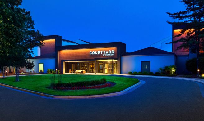 Courtyard Dulles Airport Herndon/Reston Exterior