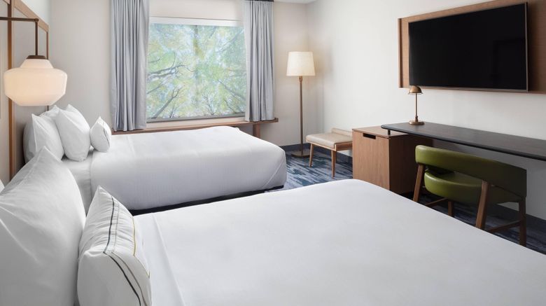 <b>Fairfield Inn & Suites Kenosha Room</b>. Images powered by <a href="https://www.leonardoworldwide.com/" title="Leonardo Worldwide" target="_blank">Leonardo</a>.