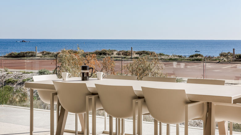 <b>Smiths Beach Resort Exterior</b>. Images powered by <a href="https://www.leonardoworldwide.com/" title="Leonardo Worldwide" target="_blank">Leonardo</a>.