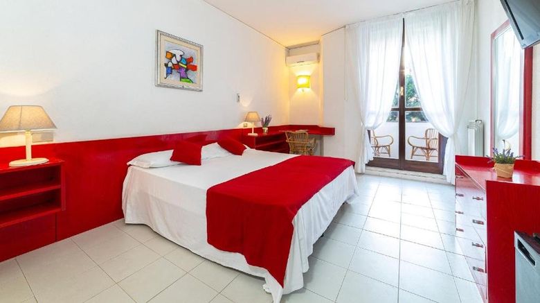 <b>Riviera Spineta Hotel Room</b>. Images powered by <a href="https://www.leonardoworldwide.com/" title="Leonardo Worldwide" target="_blank">Leonardo</a>.