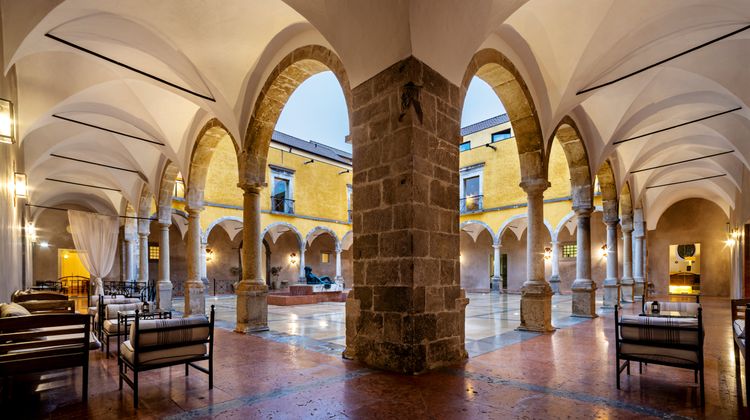 Pousada Convento da Graca Lobby