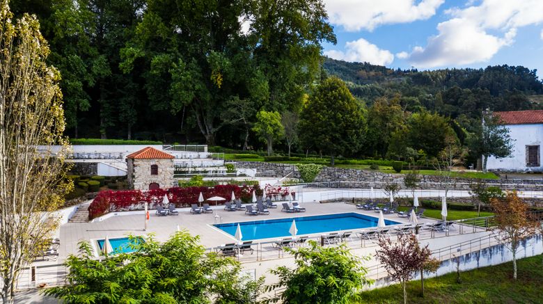 <b>Pousada Mosteiro de Guimaraes Pool</b>. Images powered by <a href="https://www.leonardoworldwide.com/" title="Leonardo Worldwide" target="_blank">Leonardo</a>.