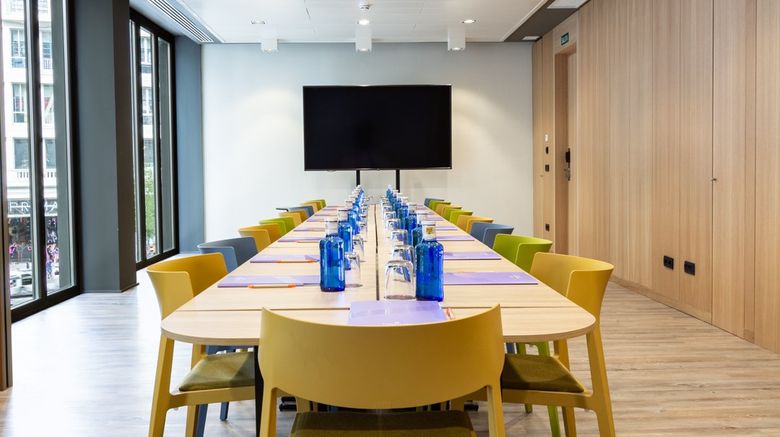 <b>Pestana CR7 Gran Via Madrid Meeting</b>. Images powered by <a href="https://www.leonardoworldwide.com/" title="Leonardo Worldwide" target="_blank">Leonardo</a>.